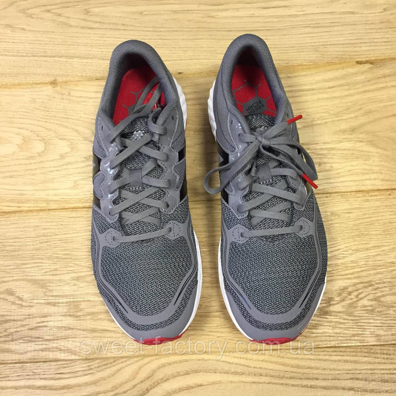 Кросівки New Balance Veniz v1