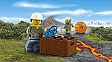 LEGO City Вантажний вертоліт дослідників вулканів 60123 Volcano Supply Helicopter, фото 4