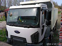 Производство и замена лобового стекла триплекс на грузовике FORD CARGO в Никополе (Украина). 1