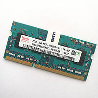 Оперативна пам'ять для ноутбука Hynix SODIMM DDR3 2Gb 1600MHz 12800s CL11 (HMT325S6CFR8C-PB N0 AA) Б/В