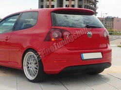 НАКЛАДКА ЗАДНІГО БАМПЕРА VOLKSWAGEN GOLF 5 (ABS) 