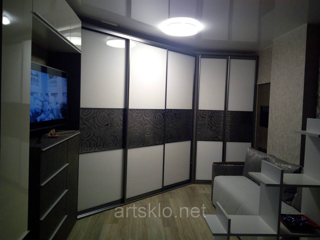 Двері для шафи купе
