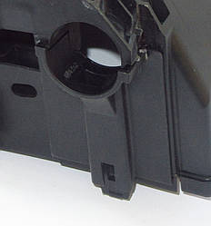 Заглушка корпусу запобіжників підкапотного великого лівого Nissan Leaf ZE0 / AZE0 / ZE1 (18-) 284B8-1KA0A