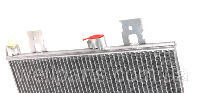 Радиатор кондиционера на Рено Логан 1, MCV 1, Сандеро 1 Renault ...