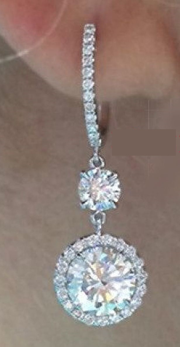 Серебряные серьги .Цирконы.