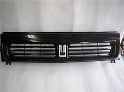 Решітка радіатора Москві 2141