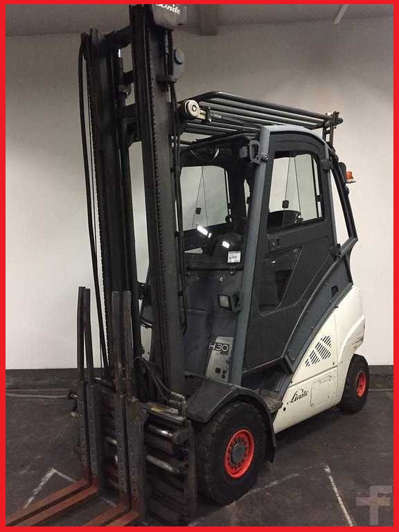 Газовий навантажувач Linde H30T-393-01, 3т., кабіна, 4950 мм висота підйому, кабіна!, фото 1