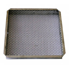 Підсаджування маток