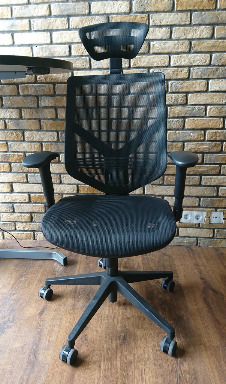 Tender Form TF-15M комфортне офісне крісло з ультра тонким дизайном від GTCHAIR, GT-27 чорний, фото 1