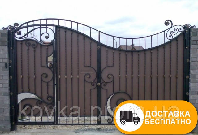 Ковані ворота з вбудованою хвірткою з профнастилом, код: Р-0132