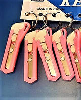 Брелок для ключей из пластика "Канцелярский ножик"