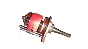 Вал відбору потужності ВОМ трактора Т-70