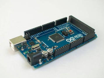 Arduino Mega 2560 ATmega2560-16AU Module Board — це маленька плата з маленьким пр