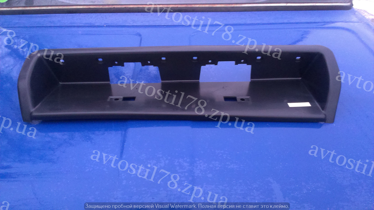 Накладка номерного знака заднього бампера Нексія GM 96178425