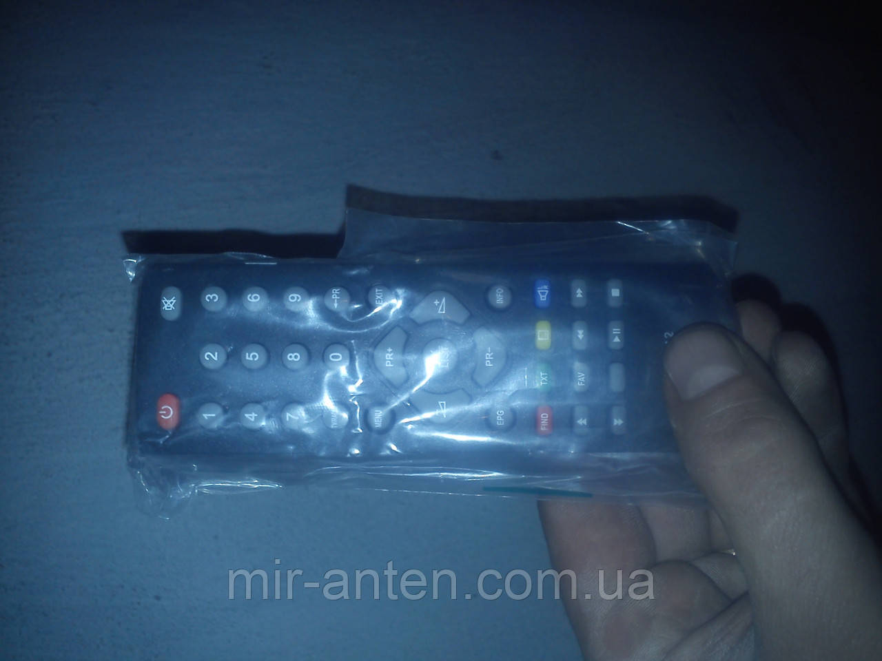 Пульт к эфирному DVB-T2 тюнеру Trimax TR-2012HD T2 - фото 1 - id-p77297482