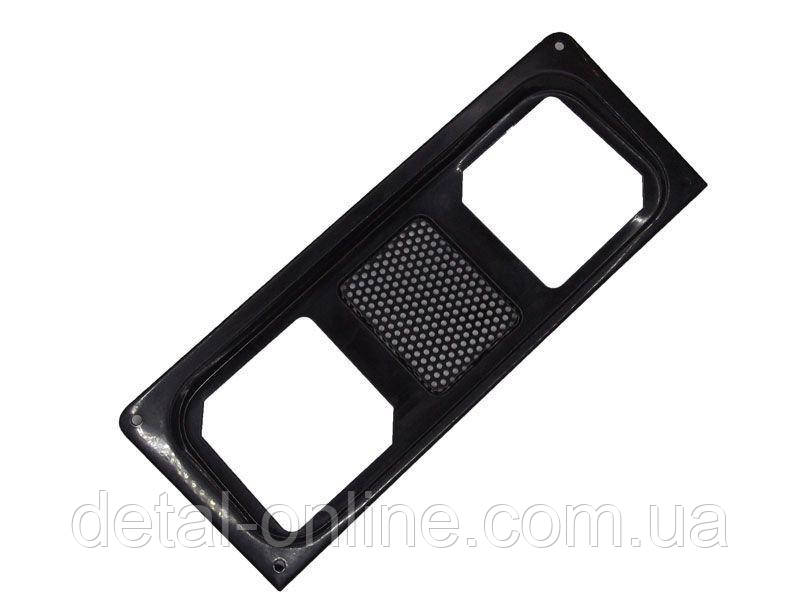 80-8401080-Б Ґрати нижні під квадратні фари (пр-во МТЗ)