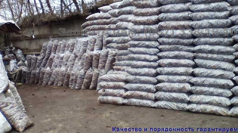 Мульча Київ Кора соснова Київ купити Мульчування ґрунту