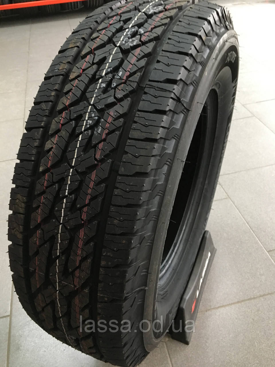 Шина  Lassa  Competus  A/T 2  205 / 80  R16  104T