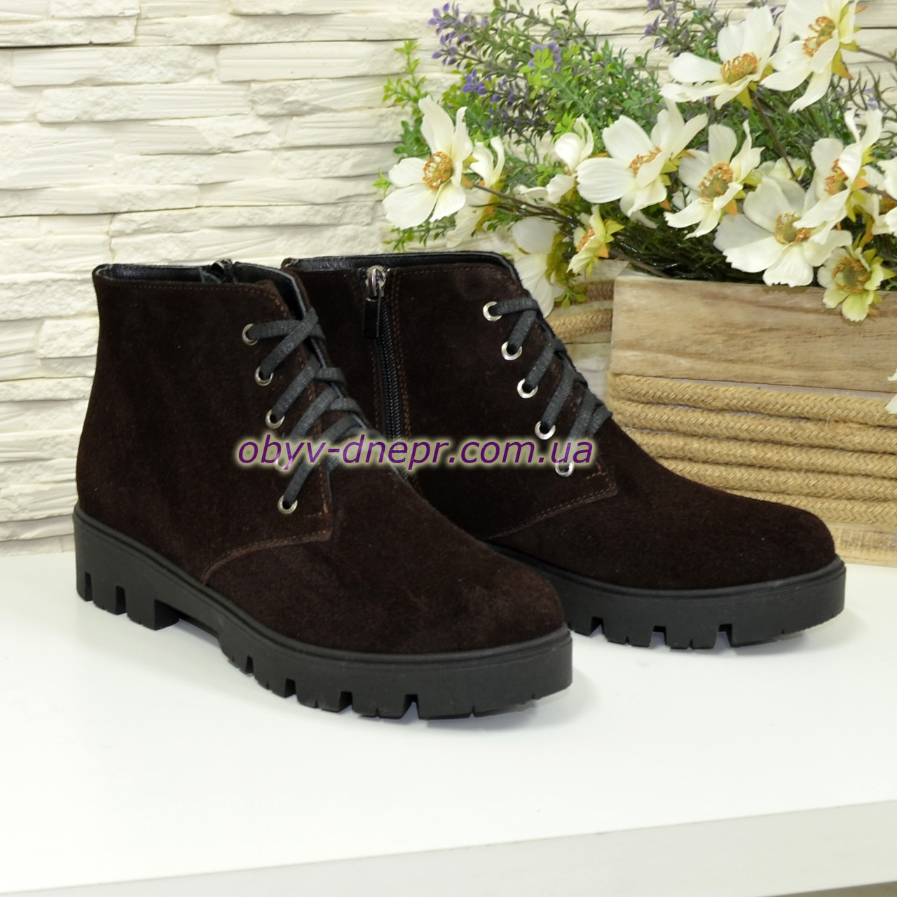 Черевики жіночі замшеві на шнурівці, на товстій підошві, колір коричневий, фото 1