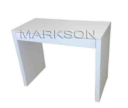 Манікюрний стіл Markson М124