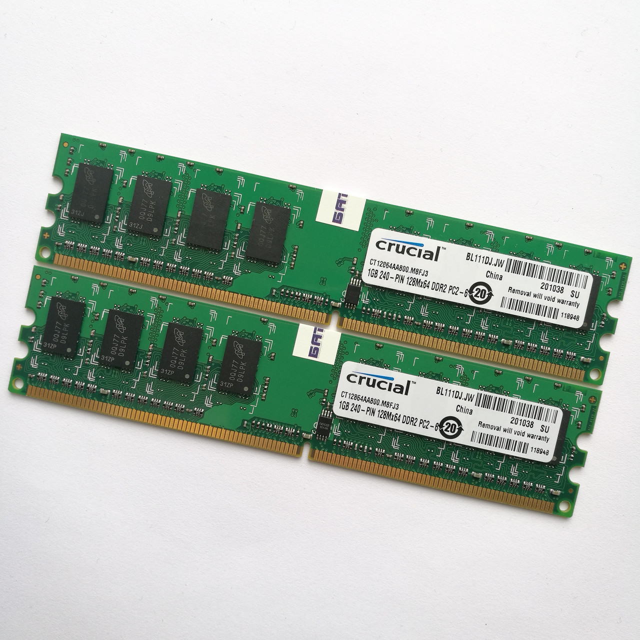 Комплект оперативной памяти Crucial DDR2 2Gb (1Gb+1Gb) 800MHz PC2 6400U CL6 (CT12864AA800.M8FJ3) Б/У