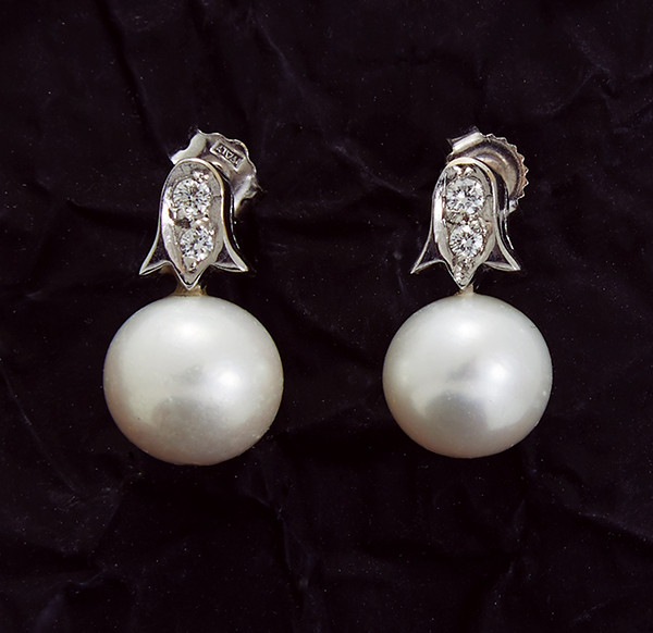 Жіночі сережки з білого золота з діамантами і перлами С37Л1№20