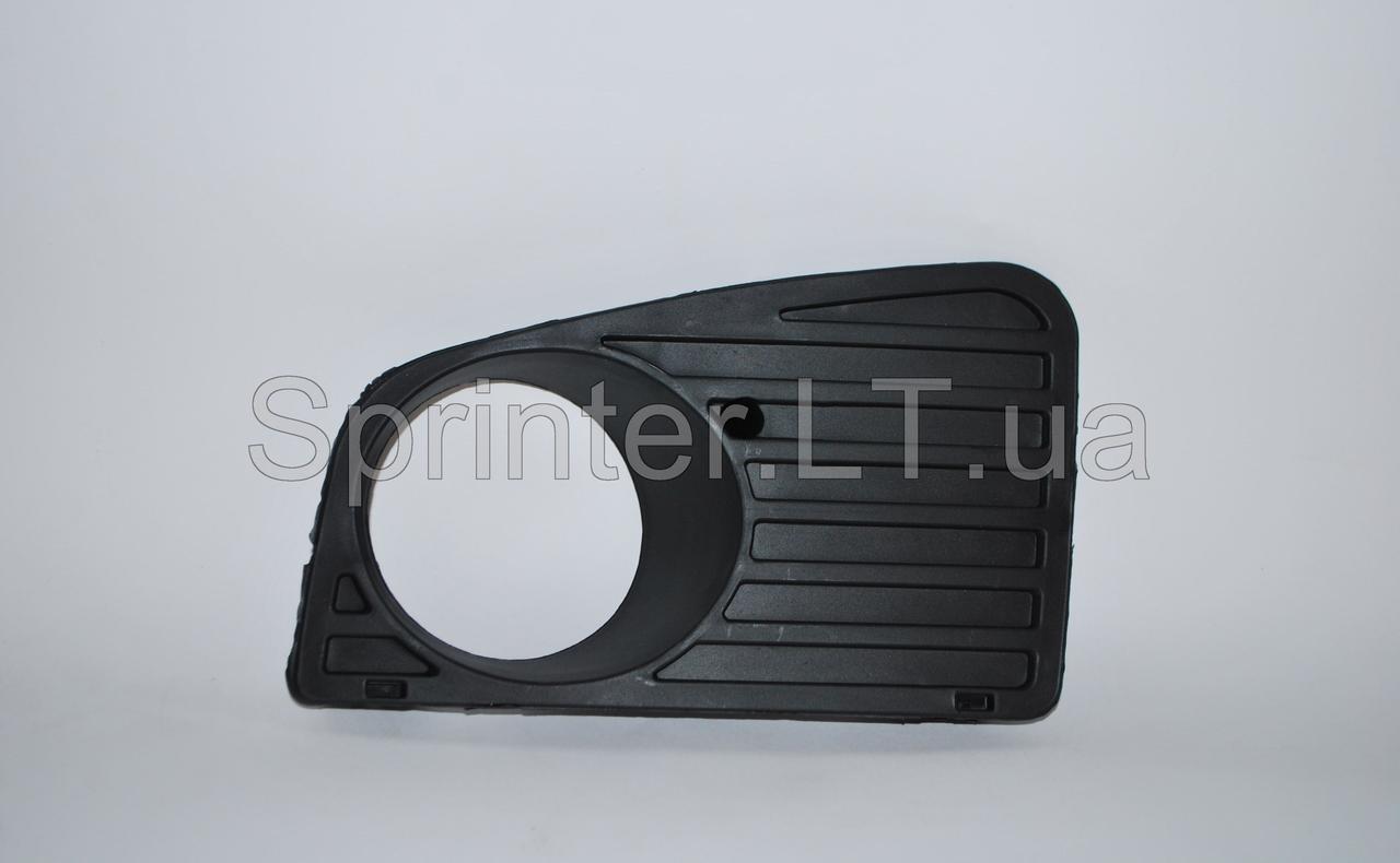 Рамка протитуманки на VW Crafter 06- L, фото 1