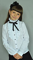 Шкільна ошатна блузка Світ блуз із рюшами та чорною стрічкою мод. 2071д