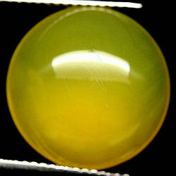 Натуральний халцедон 9.86 CT 15.6 X 6.7 mm.