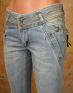 Жіночі джинси DESPERADO (довжина 3/4) 324 Укорочені, Середня посадка, Desperado, 30, Літо, Молодіжний,