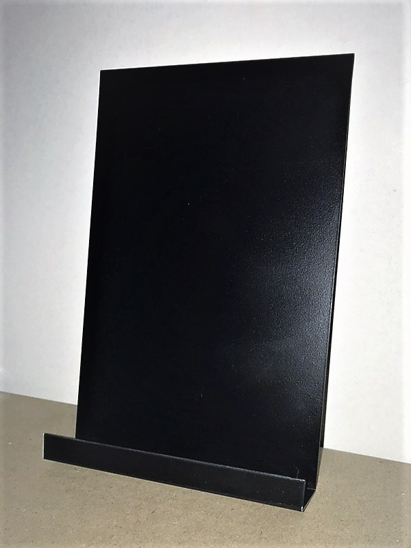 Доска на холодильник меловая магнитная 15х10 см. С полочкой для мела и маркера. - фото 1 - id-p869120799