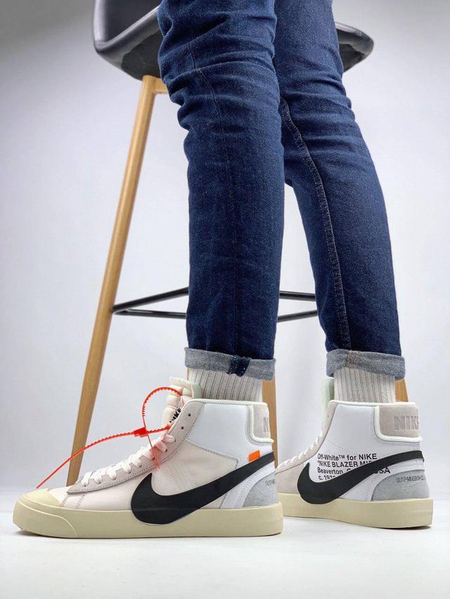 Чоловічі кросівки Nike Blazer Чоловічі кросівки Nike Blazer фото
