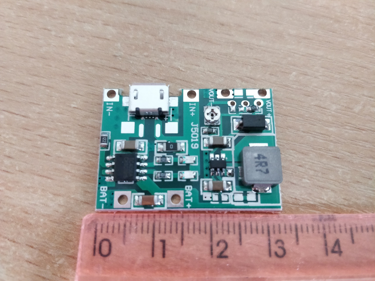 DC-DC повышающий преобразователь, модуль с li-ion 3.7V / 5V, 9V,12V,24V (Крона) - фото 3 - id-p869722752