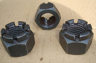 Гайки корончаті М30 ГОСТ 5918-73