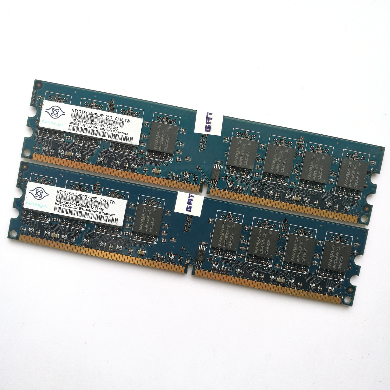 Комплект оперативной памяти Nanya DDR2 2Gb (1Gb+1Gb) 800MHz PC2 6400U CL6 (NT1GT64U8HB0BY-25D) Б/У