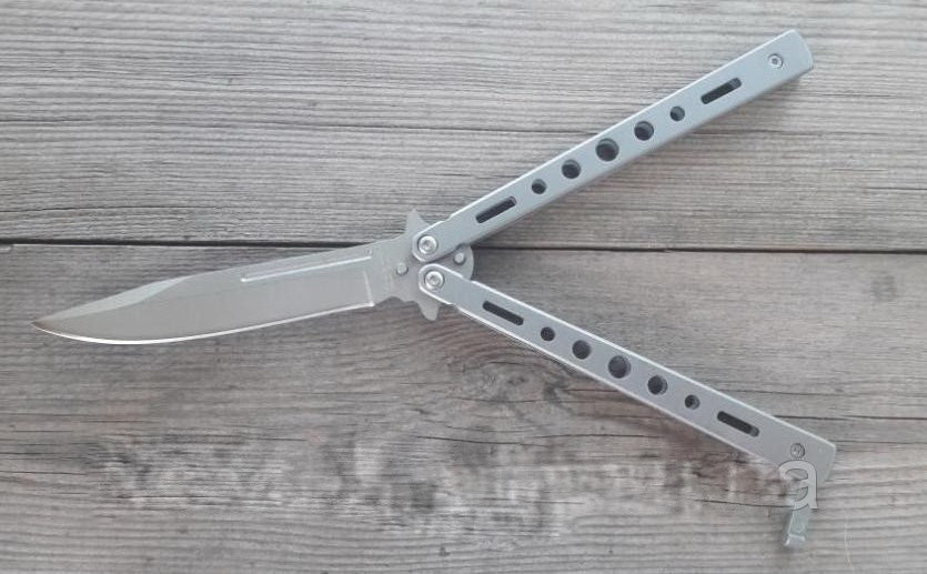 Балисонг сталевий різьблений заточеный, ніж метелик, тренувальне зброю для трюків (флипперов), філіппінський