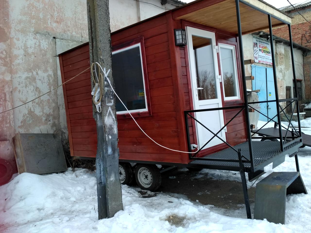 Мобільний офіс. Будинок на колесах. Прицеп.