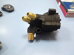 Насос паливний Scania