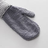 Жіночі зимові рукавиці з малюнком бежеві, фото 9