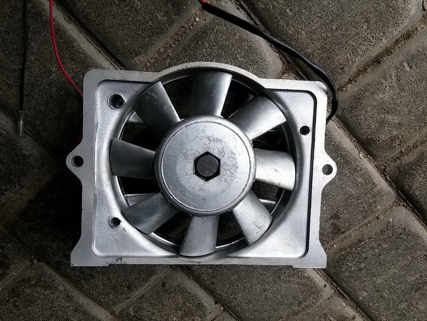 Вентилятор охолодження двигуна в зборі із генератором до мотоблока R180, R175N