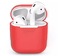 Силиконовый чехол для наушников Apple Airpods Красный