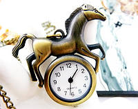 Карманний жіночий годинник на ланцюжку Кінь