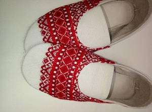 Народне взуття чешки вишиті дорослі