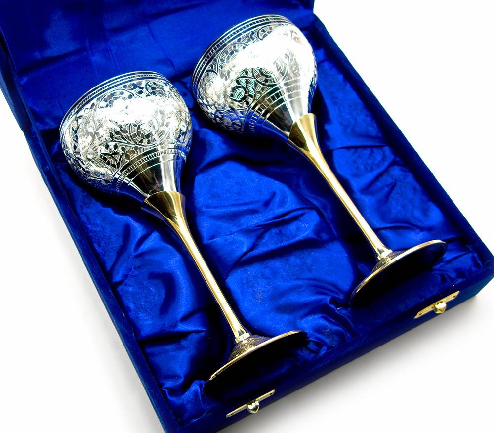 Келихи бронзові посріблені (н-р 2 шт) (h-17 см) (27х20х8,5 см) (Velvet Box-Goblet 9"Set -2ps)