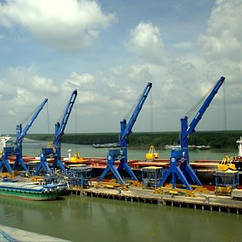 Пересувний вантажний портовий кран Liebherr TCC 300 Німеччина