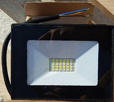 Прожектор світлодіодний LED 20W IP65 (Ultra slim) Techno Systems