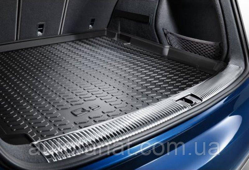Килимок у багажник Audi Q8 2018 —, оригінальний чорний (4M8061180)