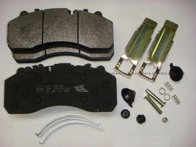 584.000 Колодка гальмівна (комплект на вісь) BPW, DAF XF95, IVECO, MB ACTROS, SAF, SCANIA (пр-во CEI), фото 1