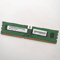 Оперативна пам'ять Micron DDR3 4Gb 1600MHz PC3 12800 2R8 CL11 (MT16JTF51264AZ-1G6M1) Б/В