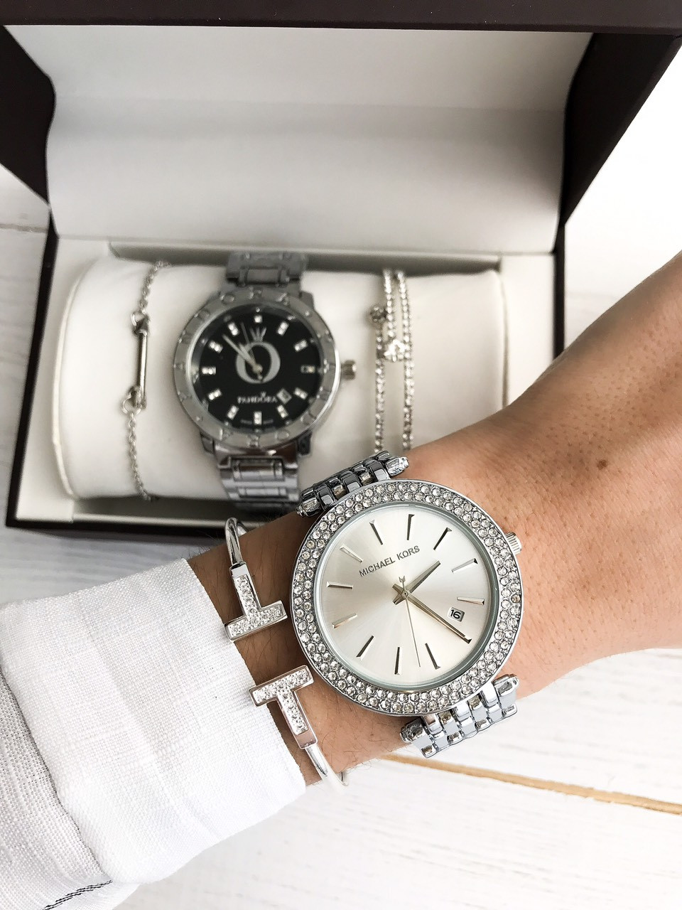 Женские наручные часы Michael Kors